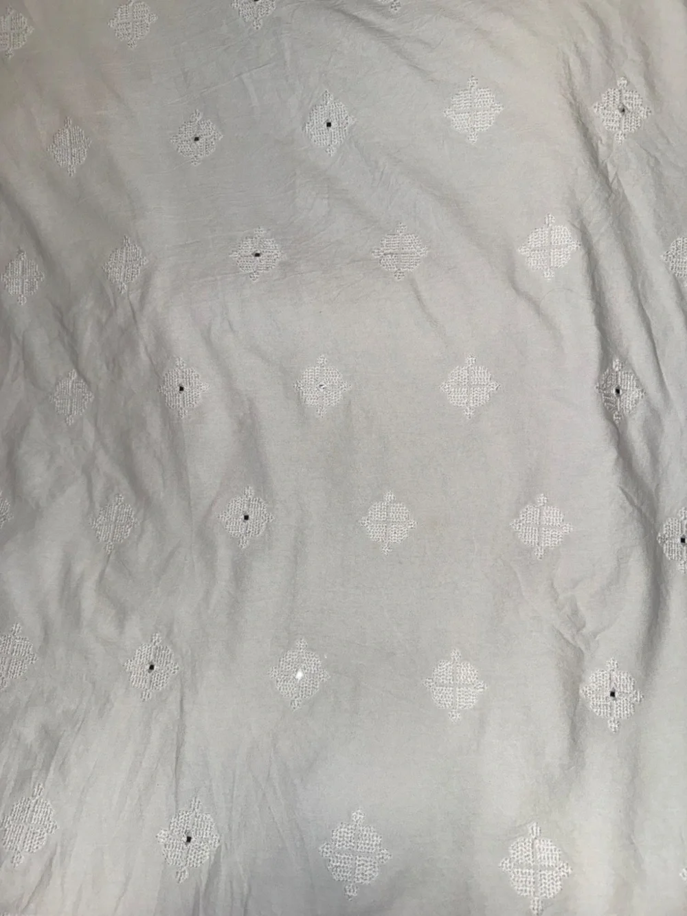 NWT Global Caravan White cross stitch mirrored twin duvet cover